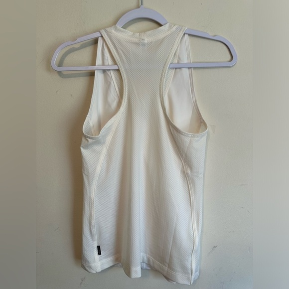 Athleta Legend Fitted Tank Top Size Small‎ Style 798423 - Picture 1 of 4
